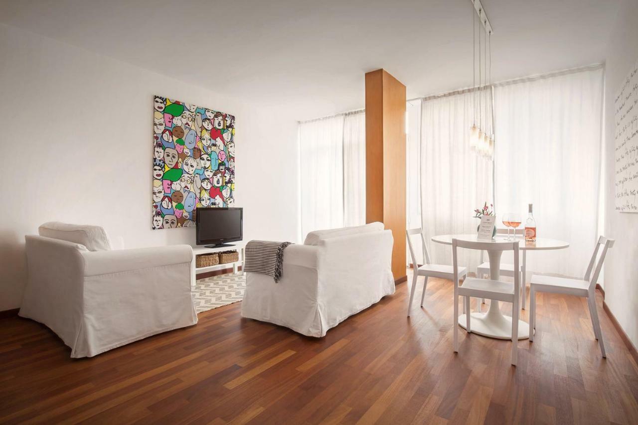 La Chiaretto Suite Bardolino Bagian luar foto