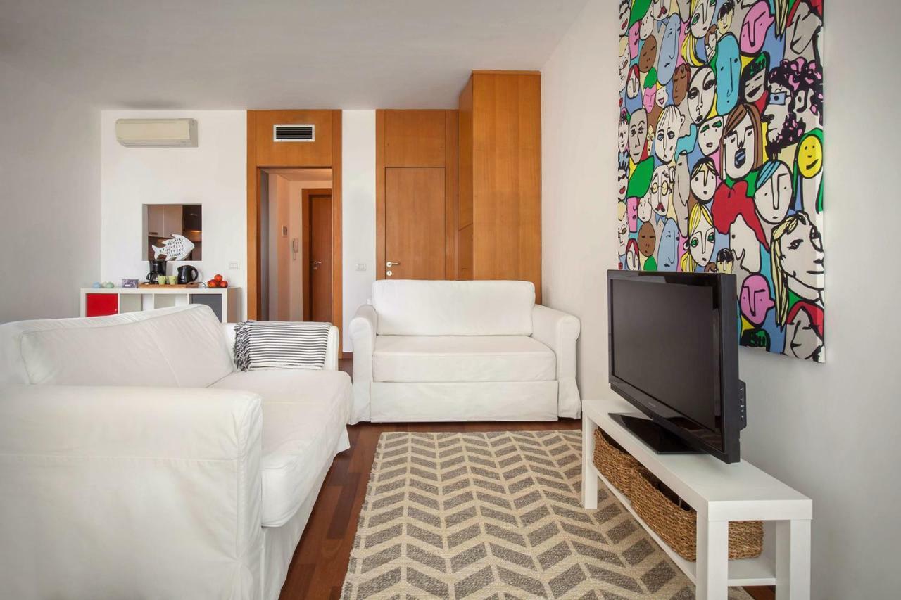 La Chiaretto Suite Bardolino Bagian luar foto