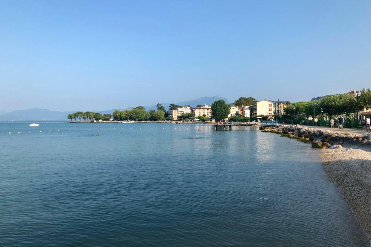 La Chiaretto Suite Bardolino Bagian luar foto